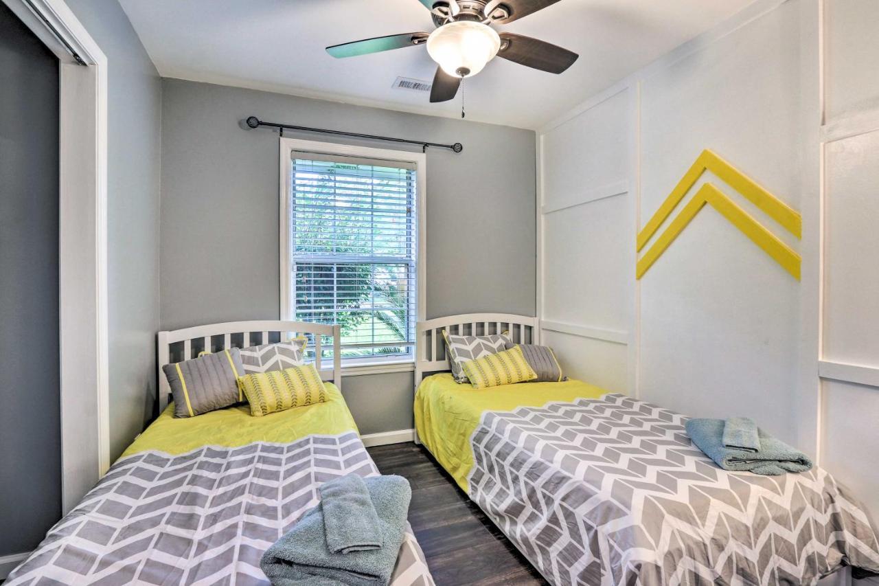Peaceful Beaufort Home With Front Porch And Grill エクステリア 写真